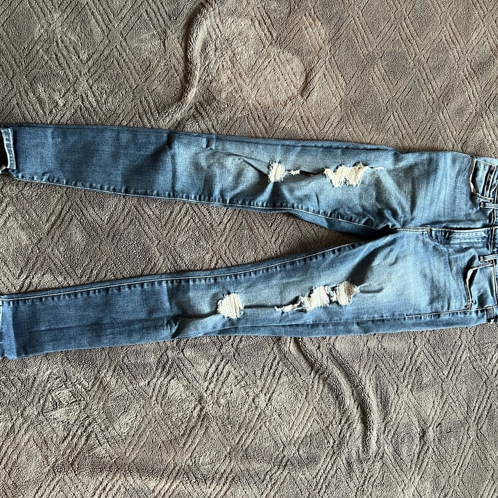 Abercrombie & Fitch